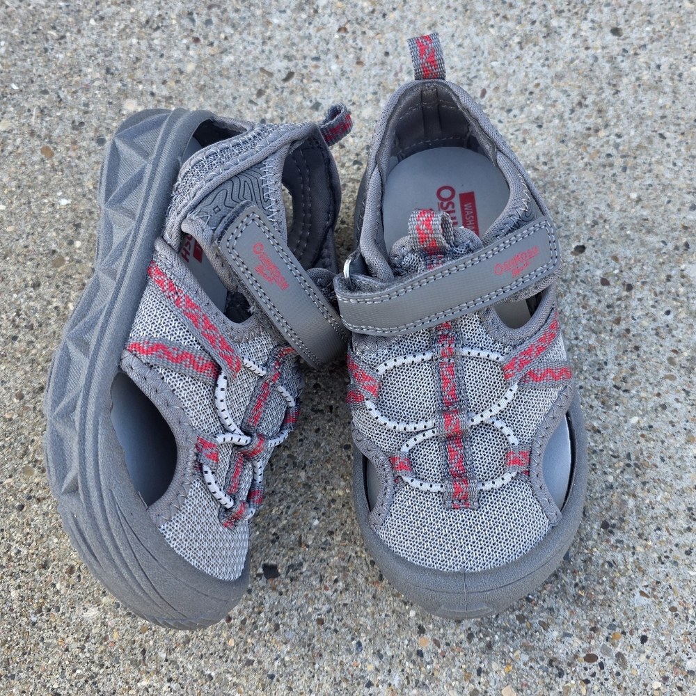 OshKosh B'gosh Kids Gray and Red Sandals Toddle Boys Size 9